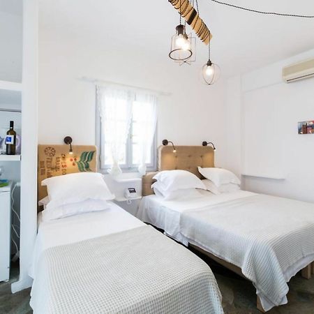 Evi Rooms Alikí Екстериор снимка