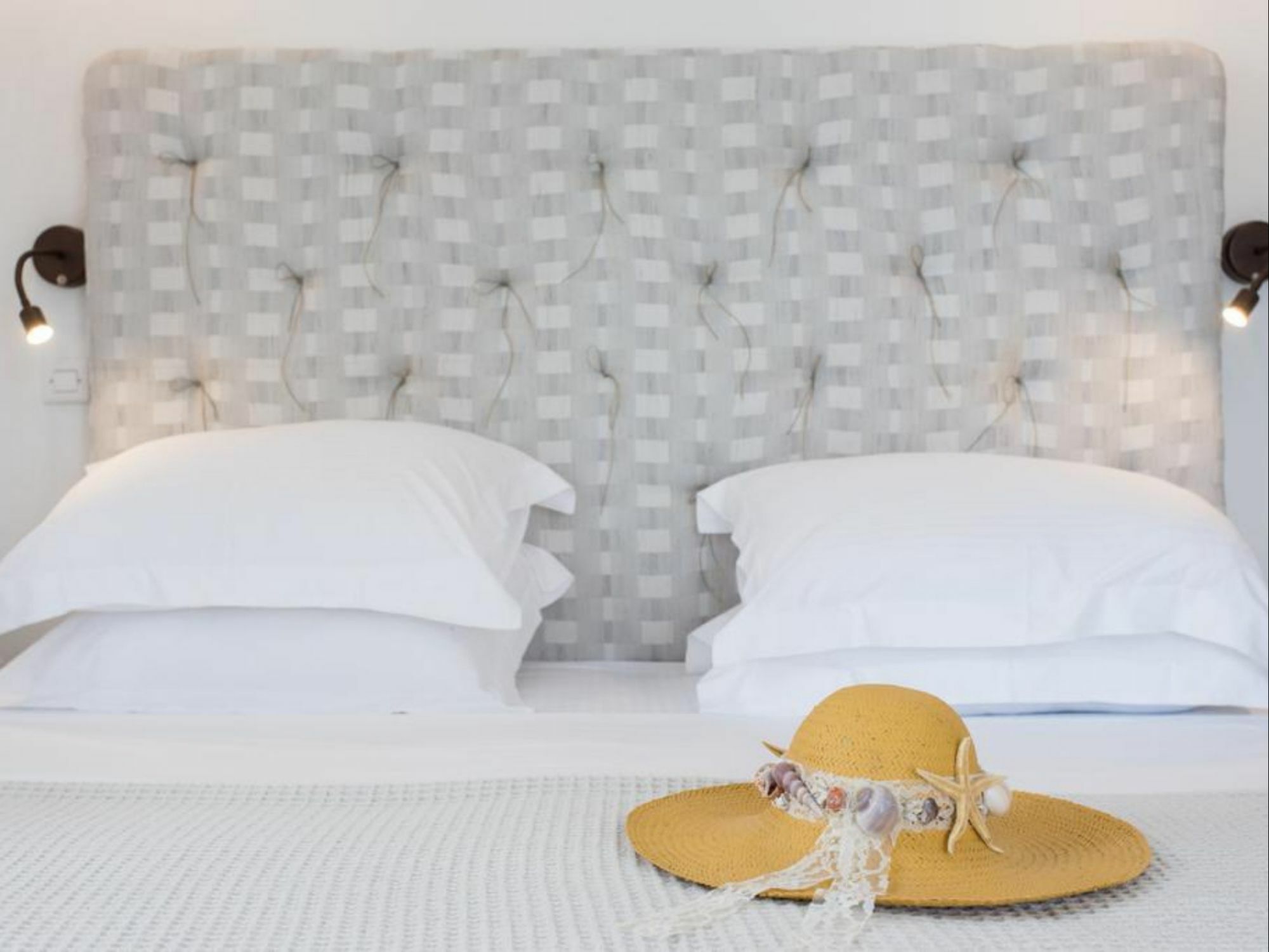 Evi Rooms Alikí Екстериор снимка