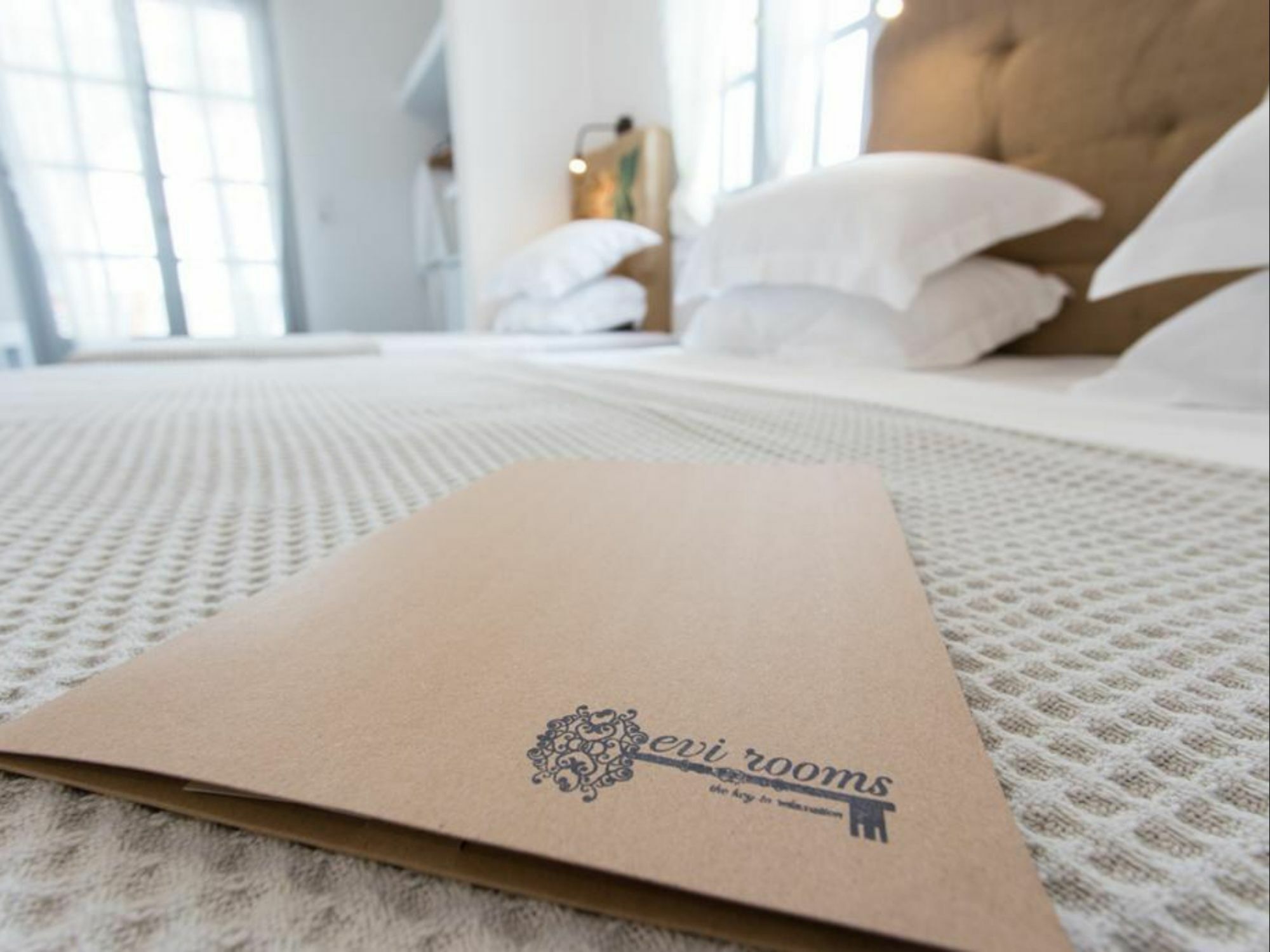 Evi Rooms Alikí Екстериор снимка