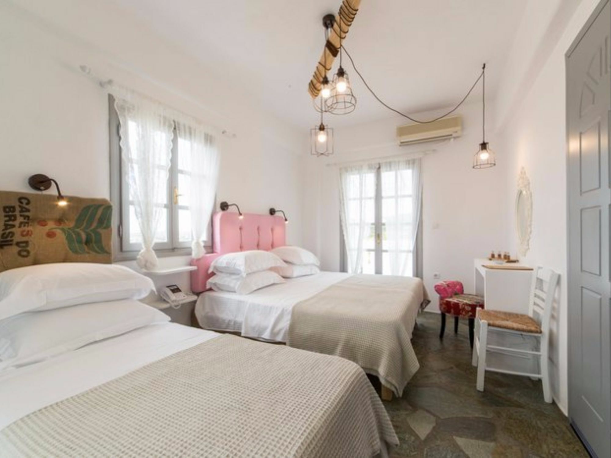 Evi Rooms Alikí Екстериор снимка