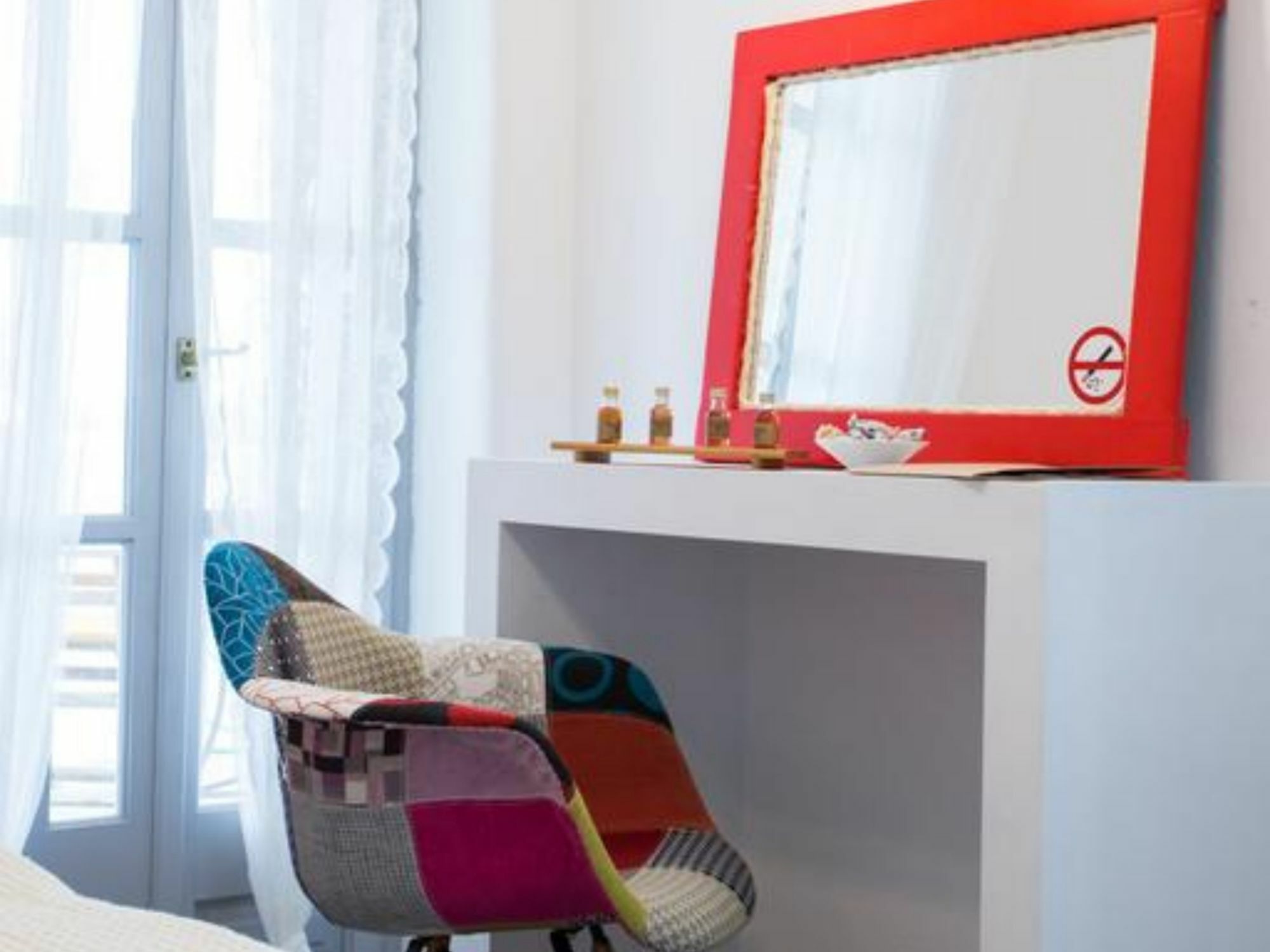 Evi Rooms Alikí Екстериор снимка